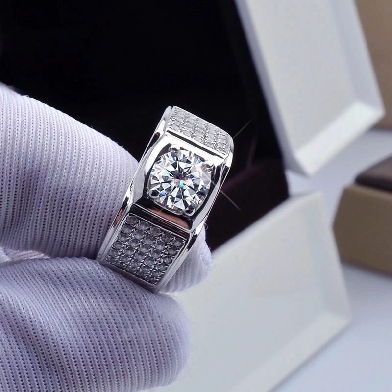 Yeni Dört Pençe Simülasyon Moz - Moissanite Engagement Ring 1 Carat incelemesi ve fiyatı