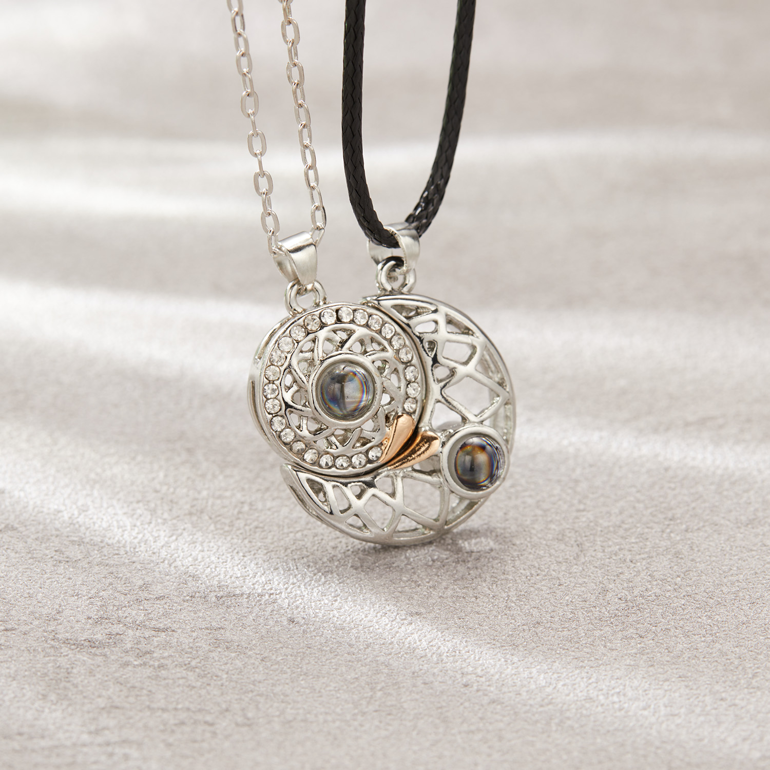 Romantik Manyetik Güneş Ay Çif - Magnetic Couple Matching Necklaces incelemesi ve fiyatı